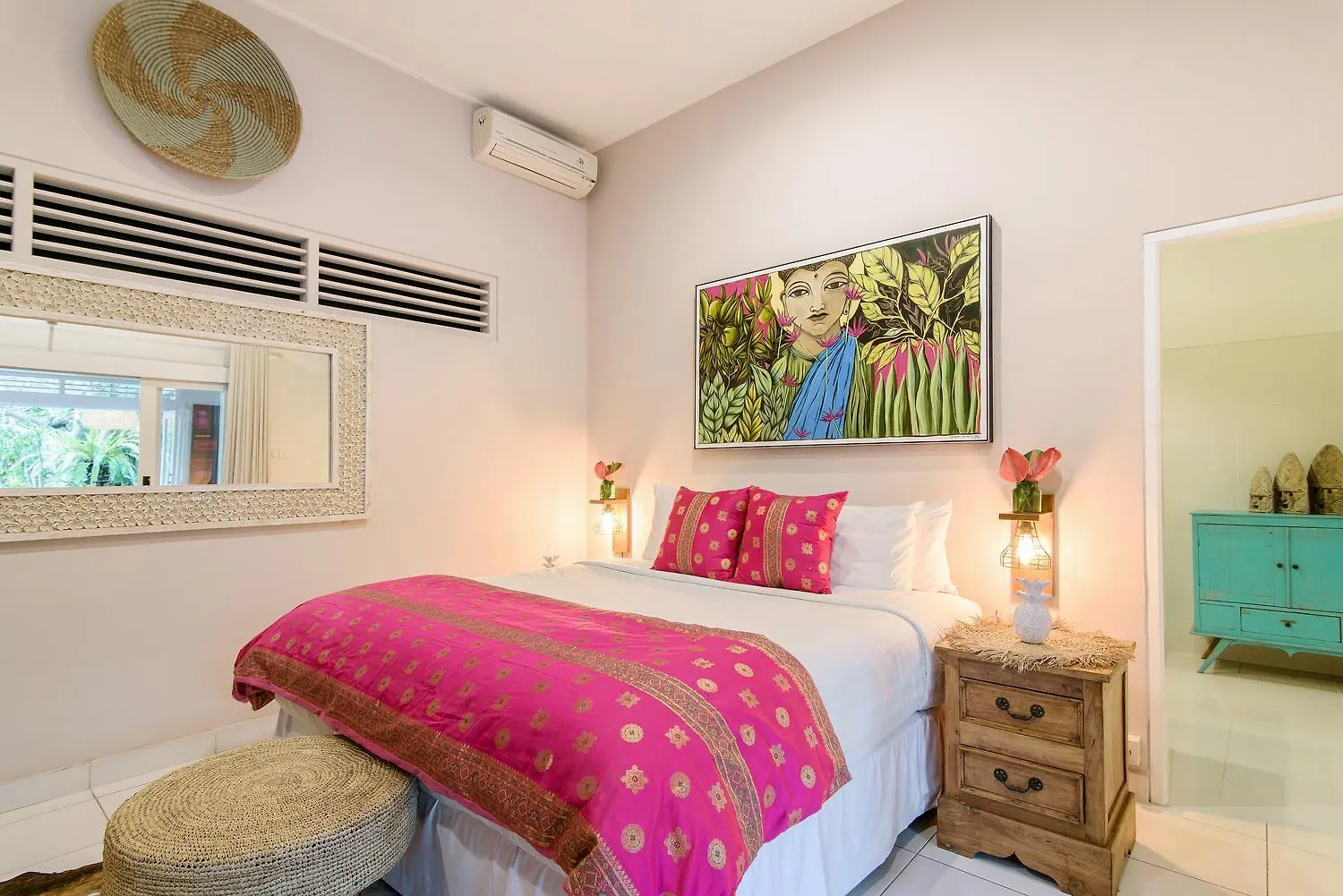 Villa Bloom 3 - Coastal Beach Villa 2 Brm Sleeps 4 Seminyak Beach