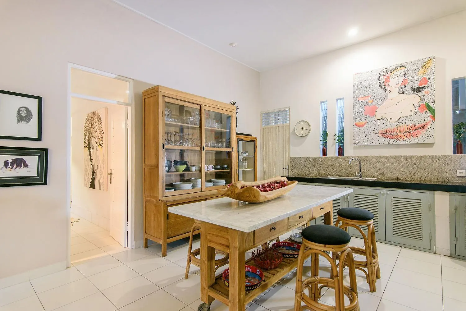 Villa Bloom 3 - Coastal Beach Villa 2 Brm Sleeps 4 Seminyak Beach